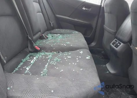 2017 Honda Accord Ex z USA, uszkodzony, nr VIN 1HGCR2F76HA105717